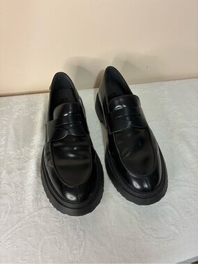 Camper Black Glossy Leather Slip-On Penny Loafers